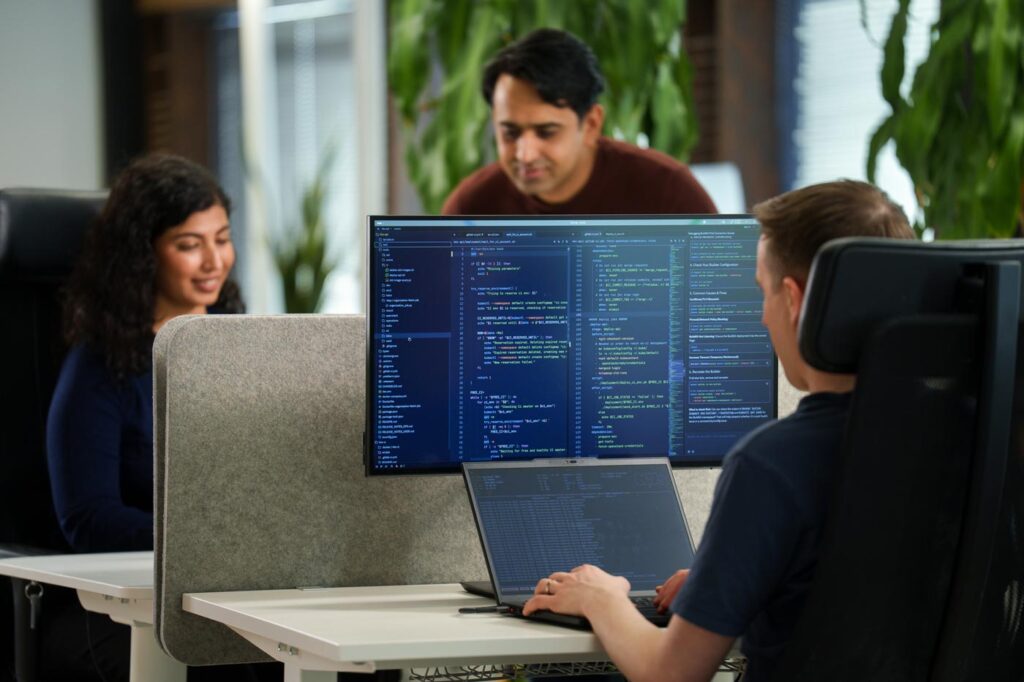 Kumorion Cloud Experts at work